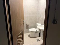Stellar@tampines (D18), Retail #599728041